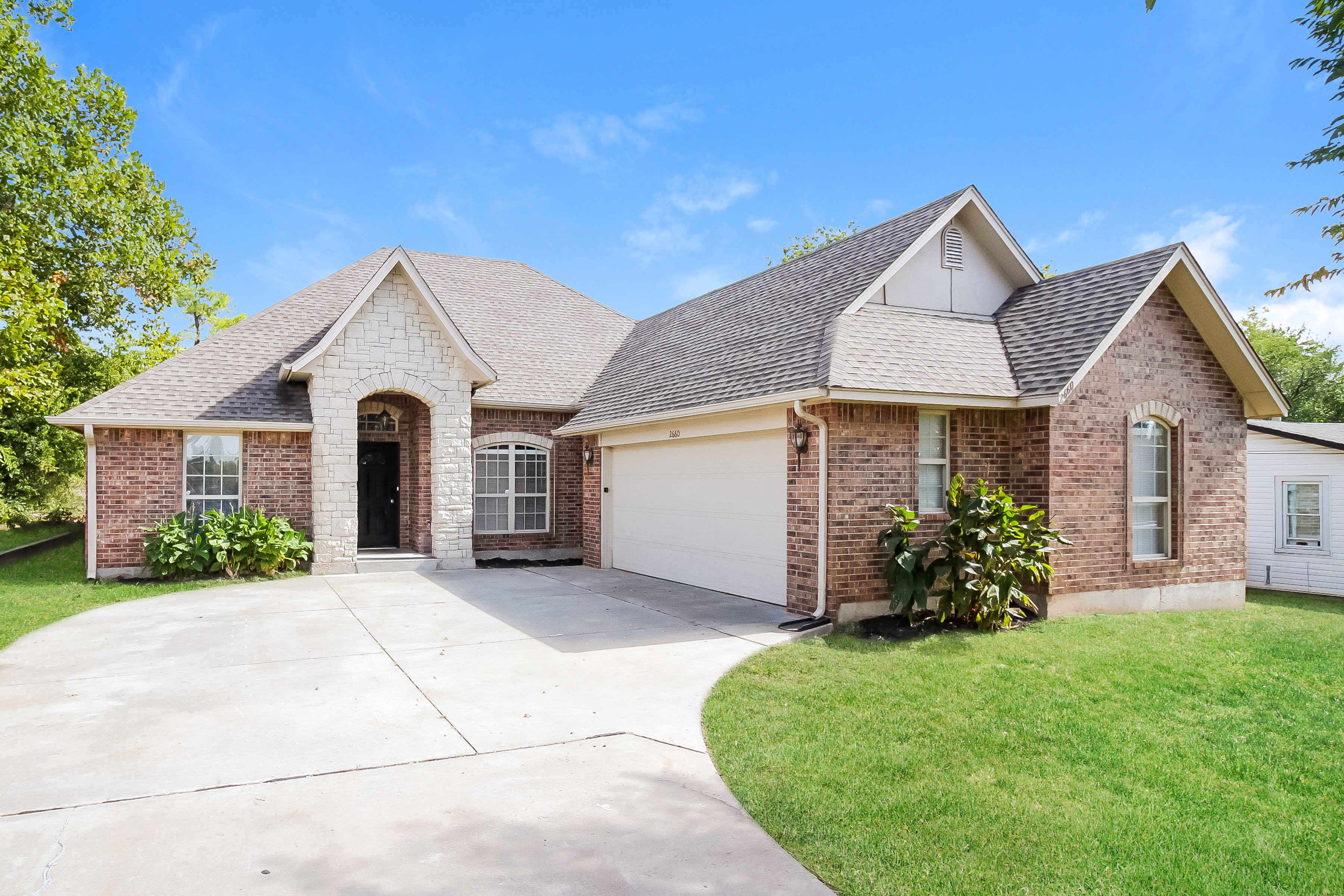 2660 Clarke St Choctaw, OK 73020